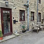 Cosy In The Heart Of Pateley Bridge. Pateley Bridge